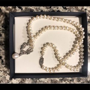 Kay Jewelers pearl & diamond necklace